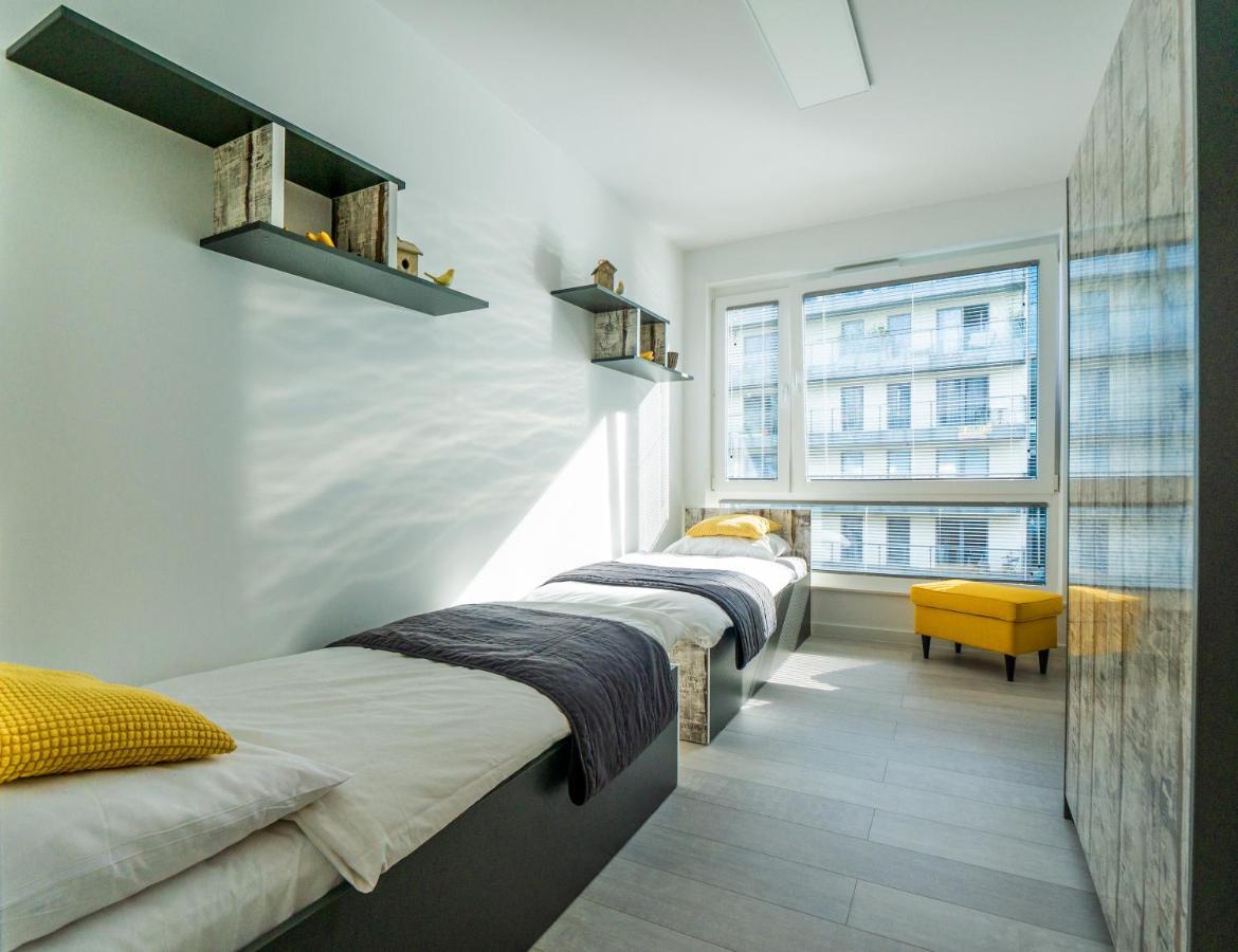 Apartamenty Homely Place Serce Poznania - Stary Rynek - Parking Exterior photo